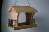 Woodlink Audubon Ranch Feeder with 2 Suet Cages
